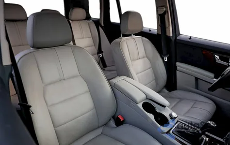 2010 Mercedes-Benz Glk 350 from USA, damaged, VIN WDCGG5GB1AF400706